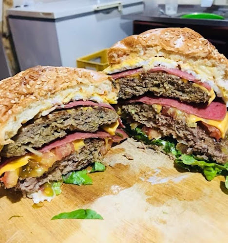 El Barril Grill & Bar