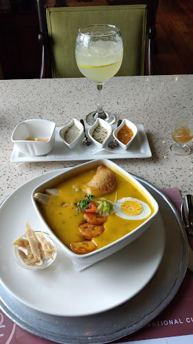 Opinii despre La Vid Restaurante în Quito - Gastronomía y hostelería