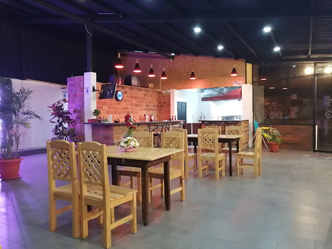 Opinii despre LaCD270 în Loja - Gastronomía y hostelería