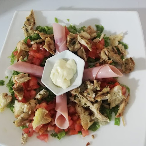 GXCX+W43, Av. Manabi, Puyo