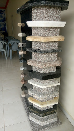 QR8R+GGR, Santo Domingo