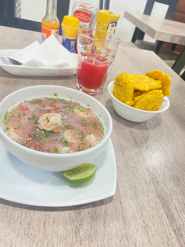 Opinii despre Helechos De Guayabal Restaurante în Buena Fe - Gastronomía y hostelería