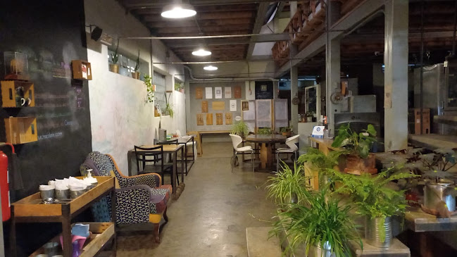 Lizardo García E10-64 y, Quito 170523