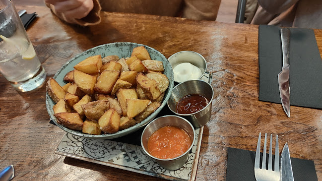 Comentarii opinii despre Cervecería Tapería Neptuno