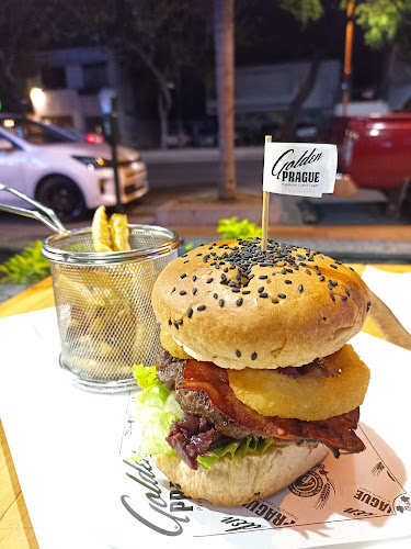 Victor Emilio Estrada 114 y, Guayaquil 090511