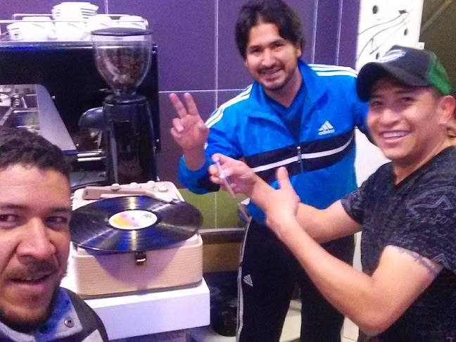 398M+XJJ, C. Quito, 1697