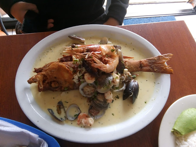 Cevichería El Ostión - Gastronomía y hostelería