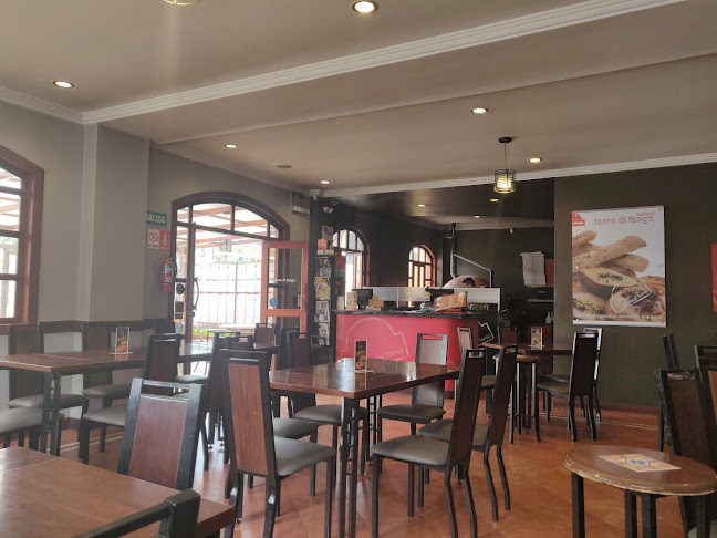 Forno di fango Pizzeria