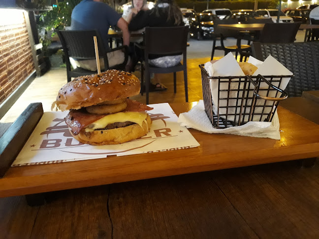 Av. Rio Esmeraldas &, Samborondón 092301