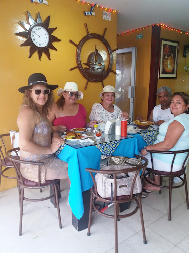 Restaurante Mar Azul - Salinas