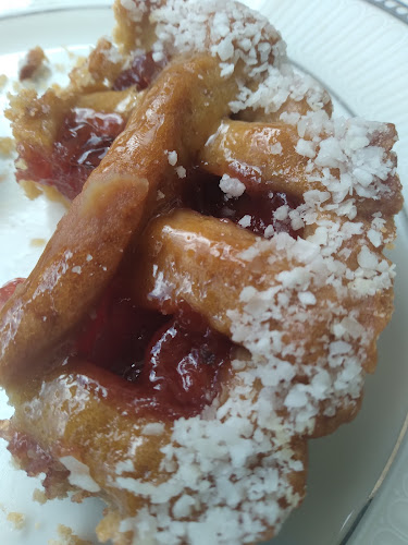 Comentarii opinii despre Cerafina Panadería y Pastelería