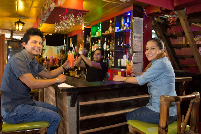 La Taberna Bar&Grill Otavalo - Otavalo