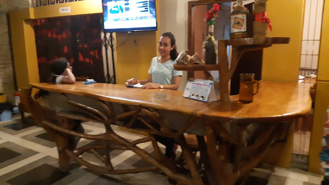 Comentarii opinii despre CASA GUADUA