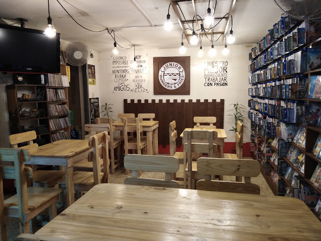 Junior Burgers & Fries