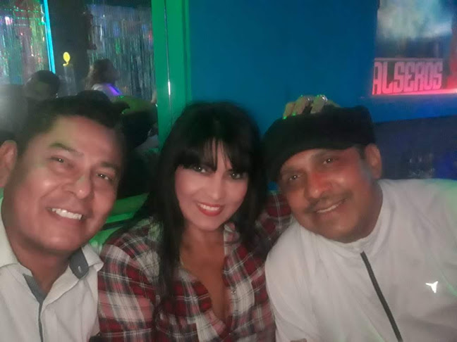 Opinii despre Kikus Bar în Guayaquil - Gastronomía y hostelería