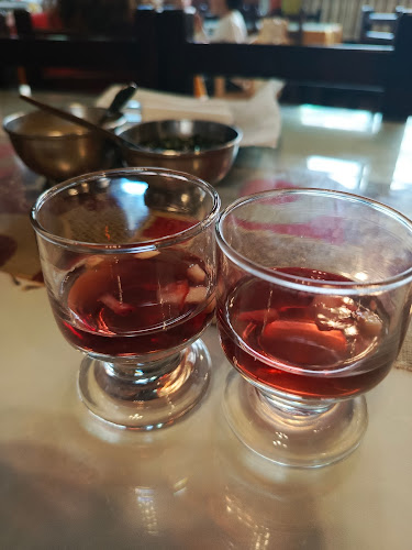 Vega y Cadena 180201, Ambato 170126