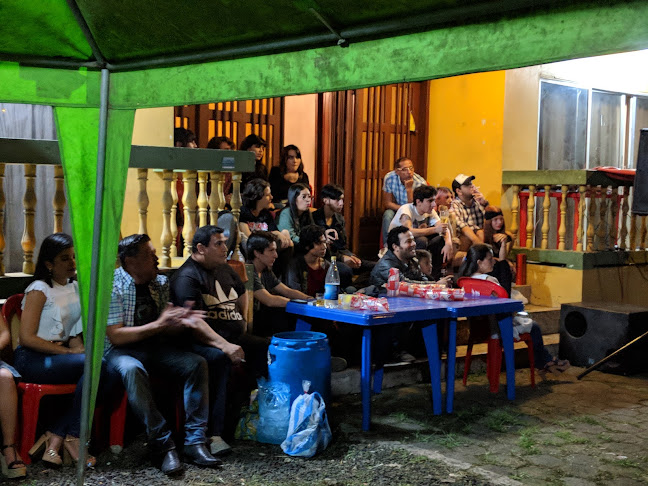 Cebichería Yellow Submarine - Gastronomía y hostelería