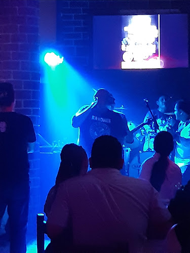 Opinii despre Ak Bar Rock Y Metal în Machala - Gastronomía y hostelería