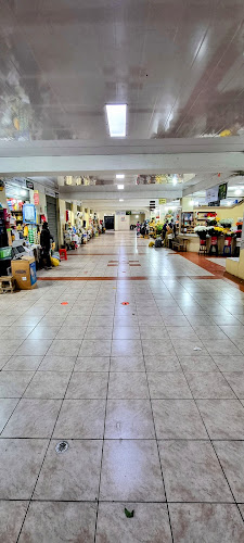 Mercado Cerrado Latacunga - Gastronomía y hostelería