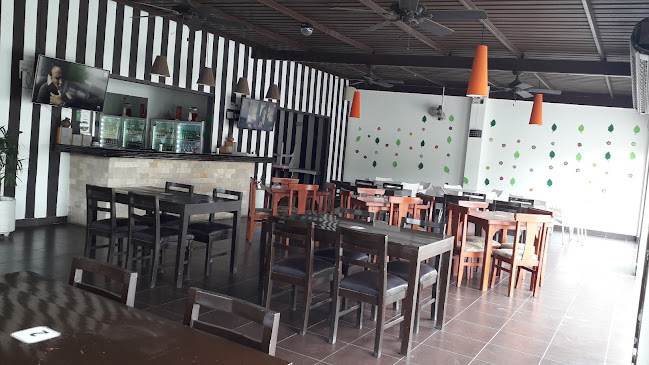 Opinii despre Coco's Marisquería în Puerto Jelí - Gastronomía y hostelería