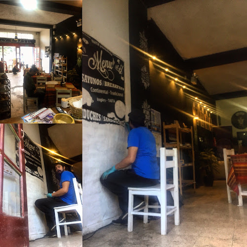 Calle Larga, Cuenca 010107