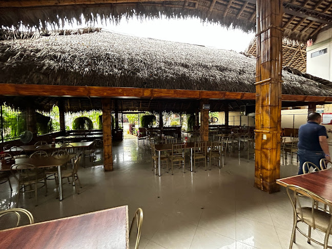 Opinii despre Restaurante El Tomate în Portoviejo - Gastronomía y hostelería