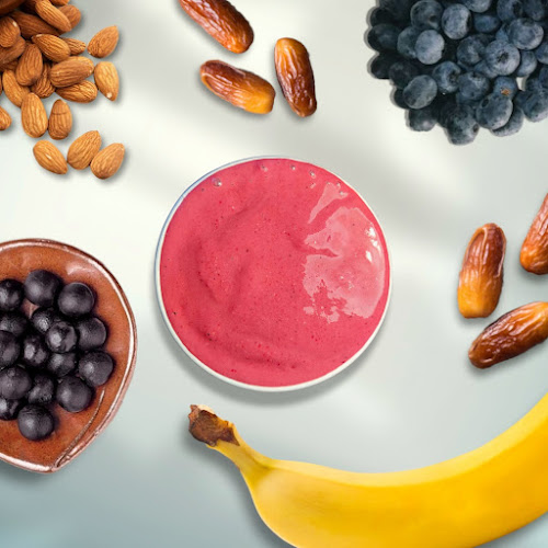 Urdesa, Victor Emilo Estrada 809B Entre Guayacanes, e, Guayaquil 905007