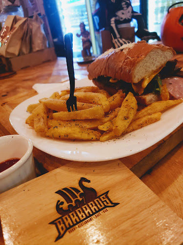 Comentarii opinii despre BARBAROS MUSIC ROCK CAFE BAR