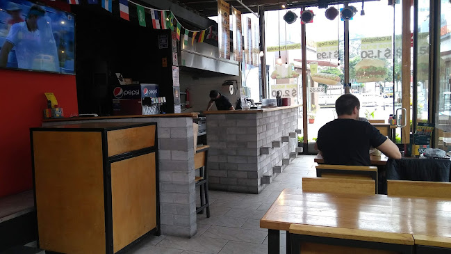 Burwing's Grill & Beer - Quito