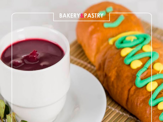 Opinii despre Panaderia Castillo - Bocaditos - Pasteles en Quito - Cafeteria în Quito - Gastronomía y hostelería