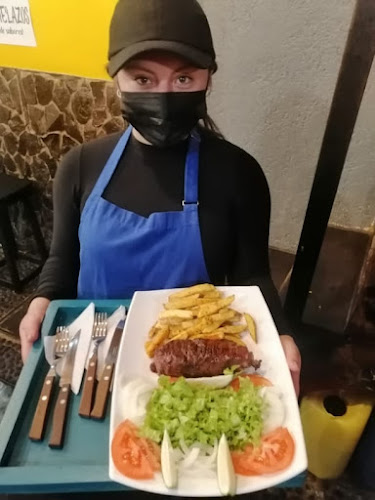 Comentarii opinii despre Frikadel - Burgers