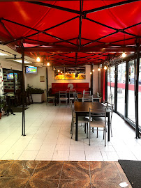 Av. los Guaytambos 13-51, Ambato 180101