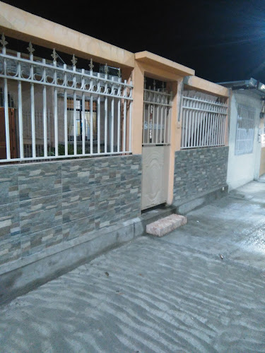 Opinii despre Bar 81 în Portoviejo - Gastronomía y hostelería