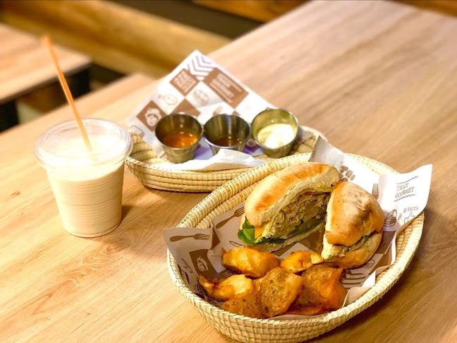 Opinii despre Taita Gourmet în Machala - Gastronomía y hostelería