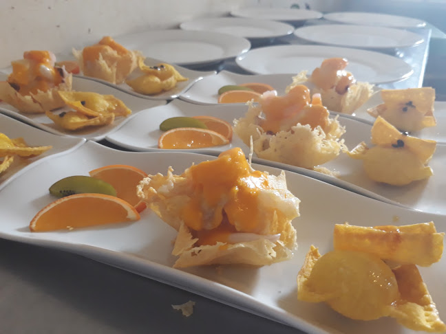 Av. Emiliano Ortega, Loja