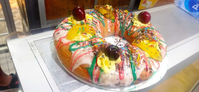 PANADERIA Y PASTELERIA " SAN LUIS " - Gastronomía y hostelería