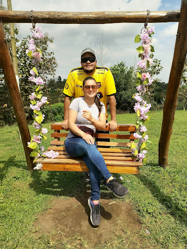 X85H+FV3, Velasco Ibarra