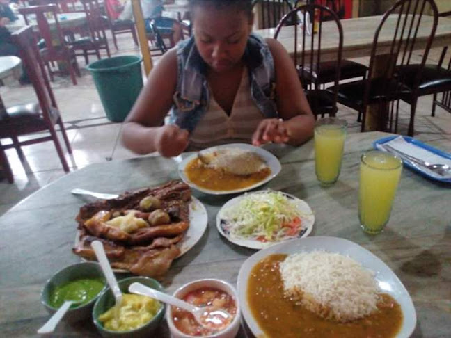 Parrillada La Canoa - Gastronomía y hostelería