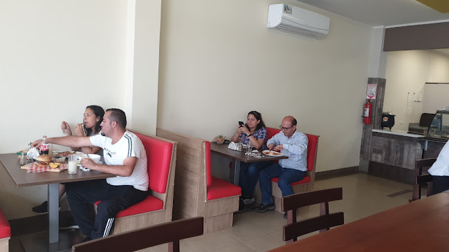 Gud Ecuador - Gastronomía y hostelería