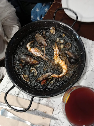 Plaça de Milagros Consarnau i Sabaté, 32, 08902 L'Hospitalet de Llobregat, Barcelona, España