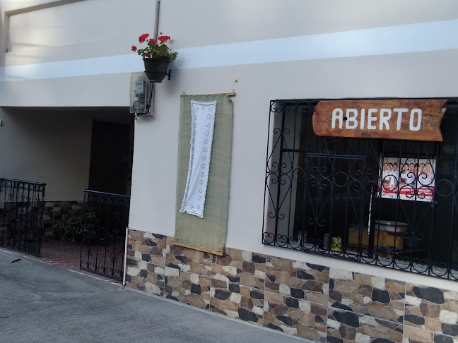 Restaurante La Choza de Mamá Sofía - Angochagua