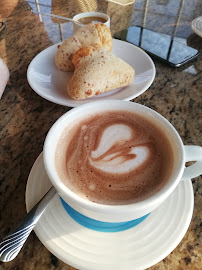 Comentarii opinii despre Cafetería Jean Pierre