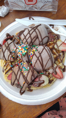 Heladería & Waffleria