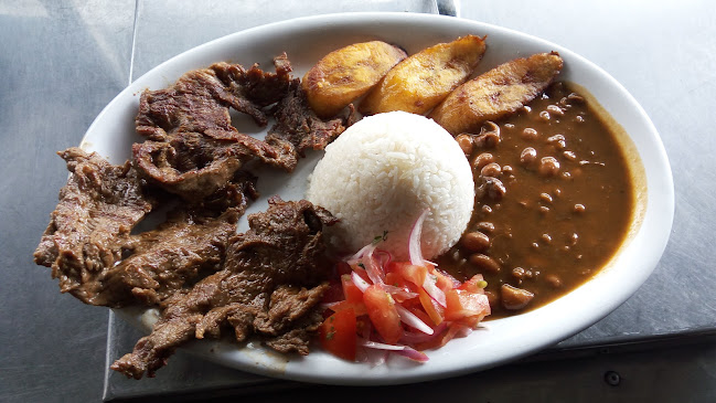 Sierra y Mar - Marisqueria/Asadero