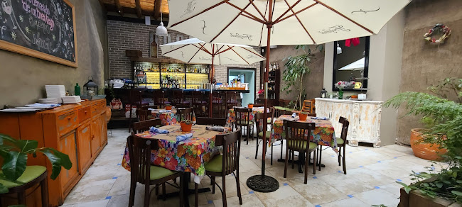 El MERCADO Restaurant