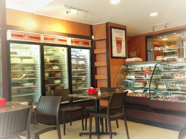 Bombons Coffee Shop - Urdesa