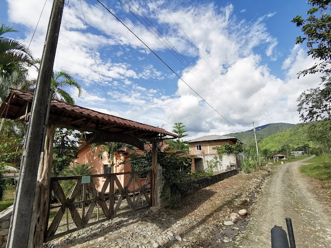 Comentarii opinii despre Hosteria Playita Escondida