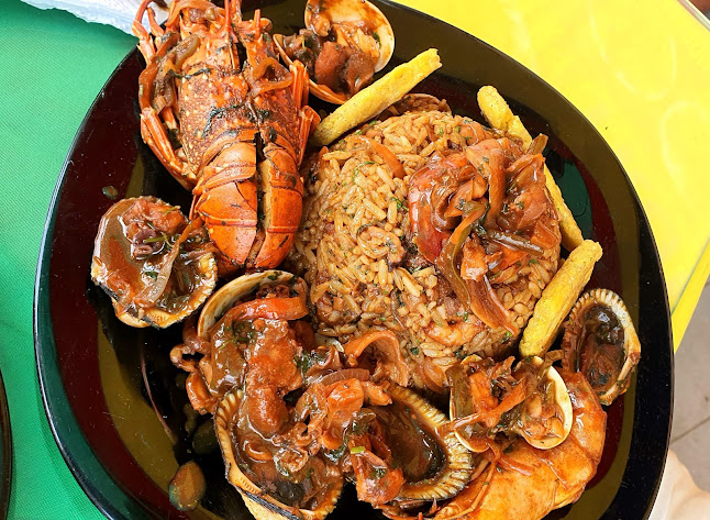 Malecón de Las Palmas - Patio de Comidas
