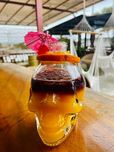 Garcia Moreno, Pedernales