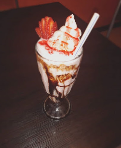 Opinii despre Isa Cafeteria în Loja - Gastronomía y hostelería